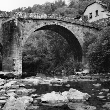 Photography titled "Pont romain" by Frédéric Duchesnay, Original Artwork, Analog photography