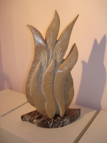 Sculpture intitulée "Fuego" par Gabriel Molet, Œuvre d'art originale, Pierre