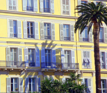 Фотография под названием "Façade à Nice Côte…" - Gérald Guillotte, Подлинное произведение искусства