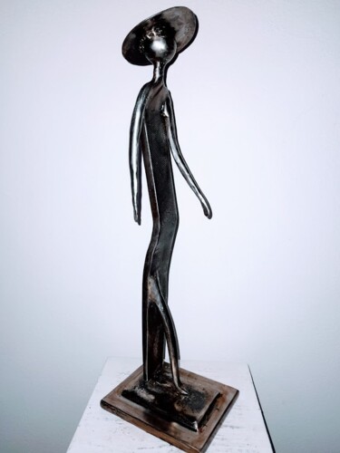 Скульптура под названием "TOP MODELE n°6" - Gerard Lami, Подлинное произведение искусства, Металлы