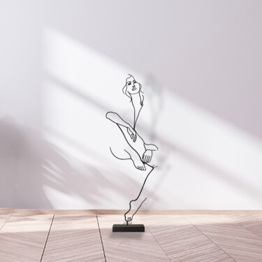Скульптура под названием "Donna seduta" - Giancarlo Morandi, Подлинное произведение искусства, проволочный