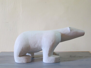 Skulptur mit dem Titel "Petit ours blanc" von Gilles Quere, Original-Kunstwerk, Ton