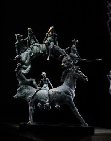 Скульптура под названием "world-of-misunderst…" - Goryunov, Подлинное произведение искусства, Металлы