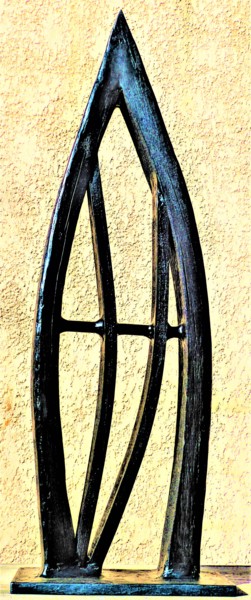 Sculpture titled "Victoire" by Gérard Amat, Original Artwork, Wood