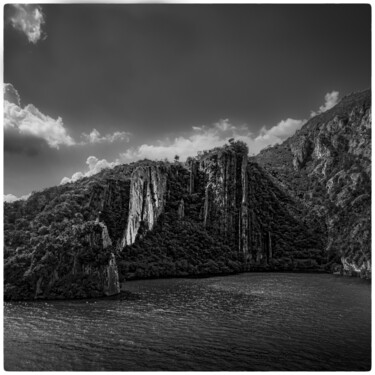 Photographie intitulée "Bogn di Zorzino" par Graziano Alghisi, Œuvre d'art originale, Photographie numérique