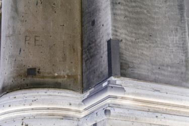 Фотография под названием "columns 1" - Harry Gruenert, Подлинное произведение искусства, Цифровая фотография