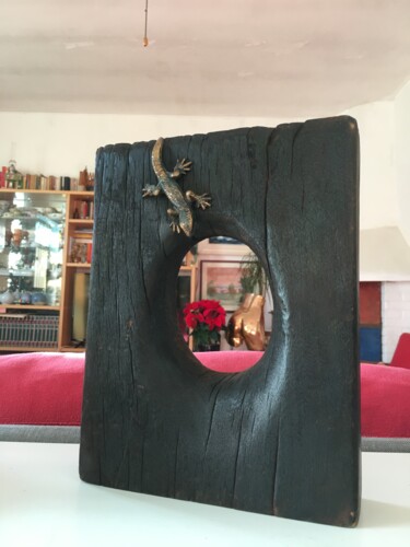 Sculpture titled "La tana della lucer…" by Guglielmo Ferraiola, Original Artwork, Bronze