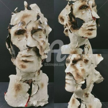 Scultura intitolato "Mue" da Gwen Lemasson, Opera d'arte originale, Argilla