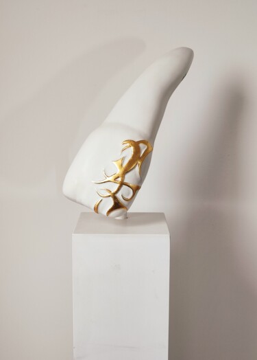 Escultura titulada "New Style" por Hans Josef Fischbach, Obra de arte original, Arcilla polimérica
