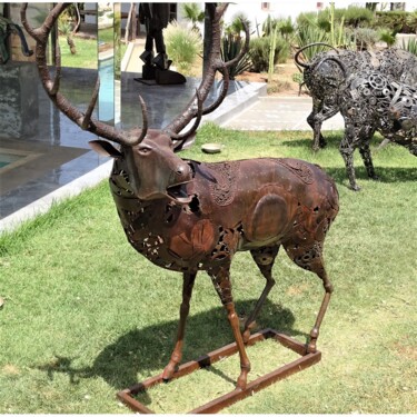 Sculpture intitulée "Sculpture Cerf en m…" par Hassan Laamirat, Œuvre d'art originale, Métaux