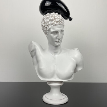 Скульптура под названием "Hermes splat !" - Santicri, Подлинное произведение искусства, Смола