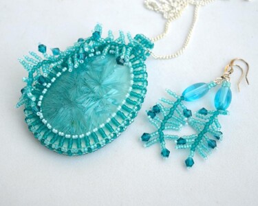 Design getiteld "Frozen aqua pendant…" door Irena Zelickman, Origineel Kunstwerk, Juwelen