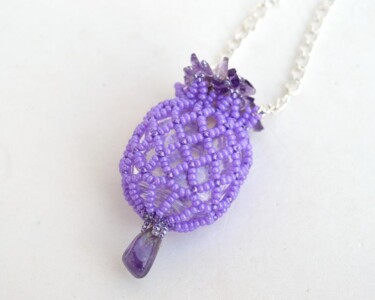 Diseño titulada "Purple aromatherapy…" por Irena Zelickman, Obra de arte original, Joyas