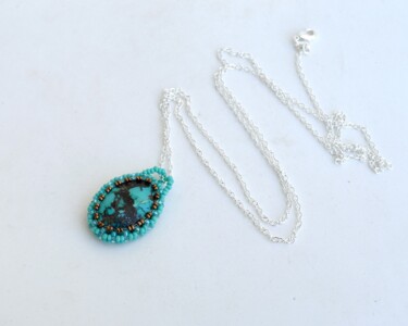 Design getiteld "Small pendant with…" door Irena Zelickman, Origineel Kunstwerk, Juwelen