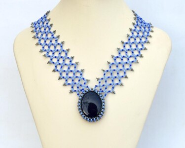 Design intitolato "Shades of blue neck…" da Irena Zelickman, Opera d'arte originale, Gioielli
