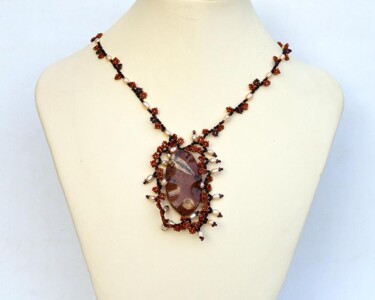 Design intitulée "Wild necklace with…" par Irena Zelickman, Œuvre d'art originale, Bijoux