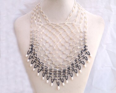 Design intitulée "Lace wrap necklace…" par Irena Zelickman, Œuvre d'art originale, Bijoux