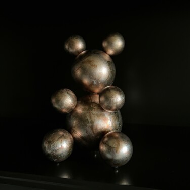Scultura intitolato "Marbled Small Bear…" da Iryna Antoniuk (IRENA TONE), Opera d'arte originale, Metalli