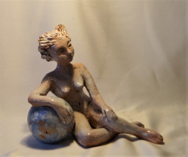 Sculpture titled "Conservation" by Isabelle Zwang, Original Artwork, Ceramics