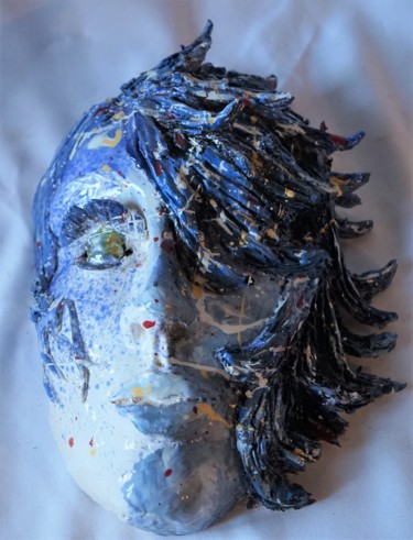 Sculpture titled "LA VIERGE" by Isabelle Zwang, Original Artwork, Ceramics