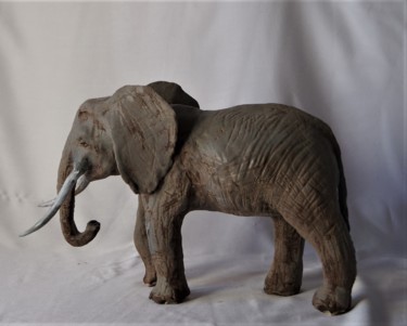 Sculpture intitulée "ELEPHANT" par Isabelle Zwang, Œuvre d'art originale, Céramique