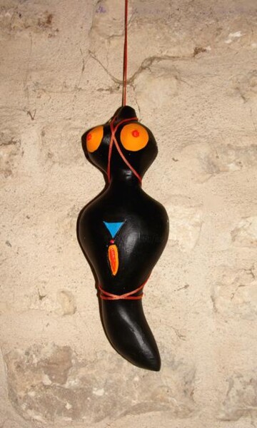 Скульптура под названием "86) Bondage" - Isis Bi M, Подлинное произведение искусства, Другой
