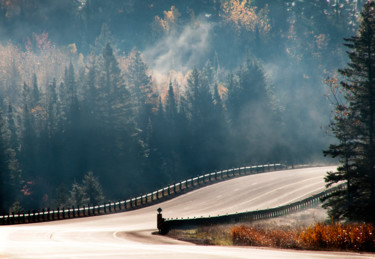 摄影 标题为“Foggy Road” 由John Pingree, 原创艺术品, 数码摄影
