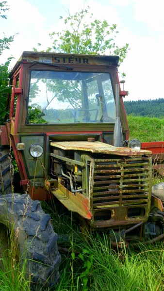 Photography titled "Tracteur /Série…" by Janie B., Original Artwork