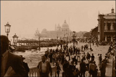 Photography titled "OLD VENICE" by Janos Gardonyi, Original Artwork