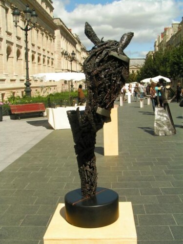 Sculpture titled "Cheval" by Jean Claude Causse, Original Artwork, Metals