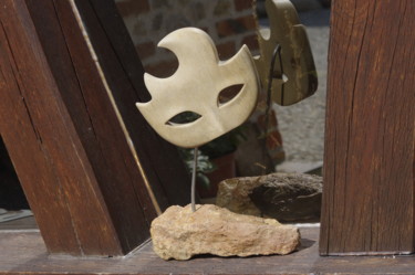 Sculpture intitulée "masque vénitien" par Jean Luc Latour, Œuvre d'art originale, Pierre