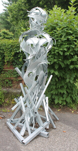 Escultura intitulada "Born in kaos" por Jean-Marc Tétro, Obras de arte originais, Metais