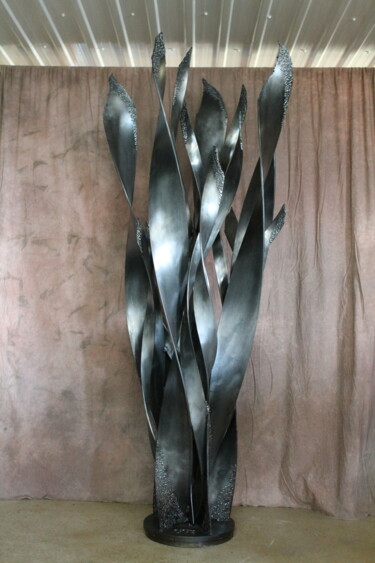 Sculpture titled "Émergence" by Jean-Marc Tétro, Original Artwork, Metals