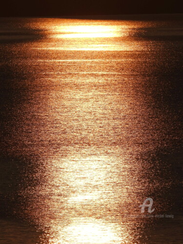 Photographie intitulée "Soleil de minuit en…" par Jean-Michel Liewig, Œuvre d'art originale, Photographie numérique