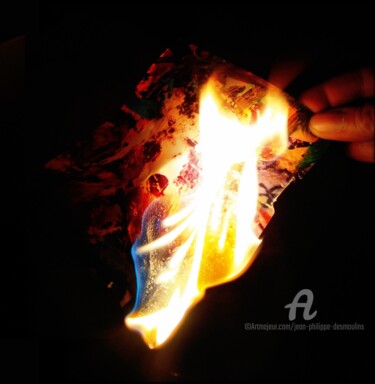 Фотография под названием "Cassandra's flames" - Jean Philippe Desmoulins, Подлинное произведение искусства, Манипулированная…