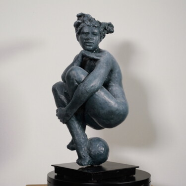 Sculpture titled "Enora" by Jean Pierre Picheny, Original Artwork, Plaster