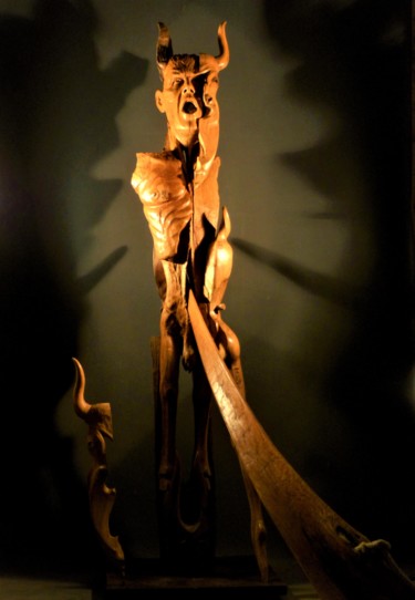 Sculpture intitulée "L'agonie du Minotau…" par Jean-Charles Ferrand, Œuvre d'art originale