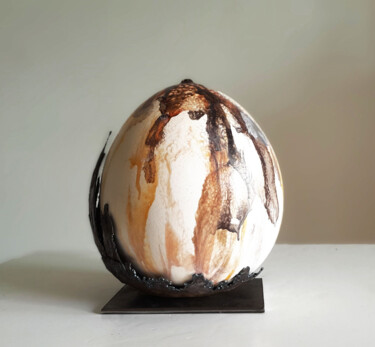 Scultura intitolato "Egg of eternity" da Jerome Poumes, Opera d'arte originale, Gesso