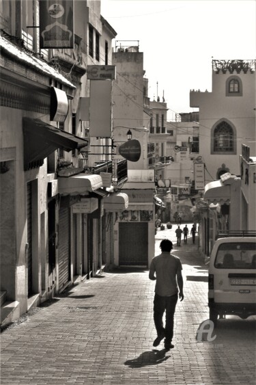 Fotografia intitolato "TANGIER - STREET VI…" da Joachim Mews, Opera d'arte originale, Fotografia digitale