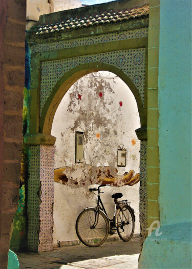 Fotografie getiteld "GRAFFITI - BICYCLE…" door Joachim Mews, Origineel Kunstwerk, Digitale fotografie