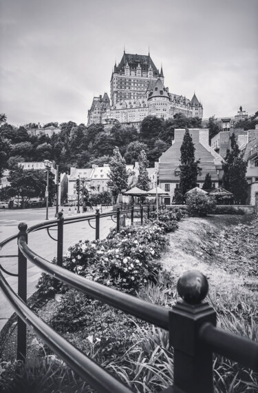 Photography titled "Château Frontenac,…" by Joanne Lemay, Original Artwork, Digital Photography