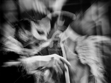 Photography titled "DANSE MASQUEE" by Jorg Becker, Original Artwork, Non Manipulated Photography