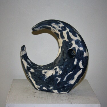 Sculpture titled "Blue Moon" by Jean-Yves Petit (JYP), Original Artwork, Cement