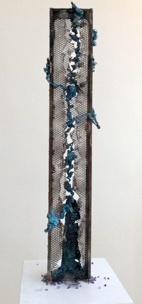 Sculpture titled "La Tour Infernale" by Kalizae, Original Artwork, Aluminium