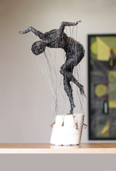 Skulptur mit dem Titel "Chain (41x35x22 2.5…" von Karen Axikyan, Original-Kunstwerk, Beton
