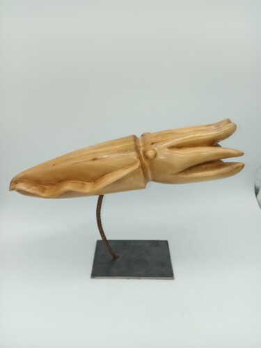 Scultura intitolato "Sculpture calamar s…" da Karine Verdier, Opera d'arte originale, Legno