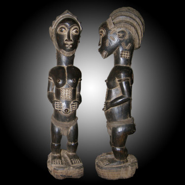 Scultura intitolato "Statuette Baoule…" da Kebe, Opera d'arte originale, Legno