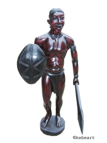 Scultura intitolato "Statue guerrier en…" da Kebe, Opera d'arte originale