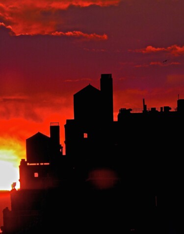 Фотография под названием "Water Tower Sunset…" - Ken Lerner, Подлинное произведение искусства, Цифровая фотография