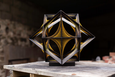 Skulptur mit dem Titel "Octahedron and Cube…" von Kevin Fernandez (Artwork.e.v), Original-Kunstwerk, Holz